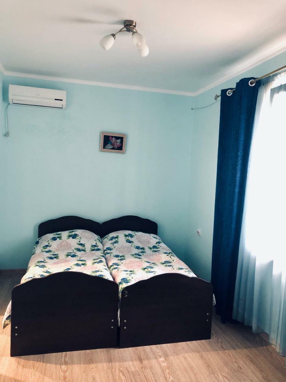 Guest House Nadia ซุคุม ภายนอก รูปภาพ